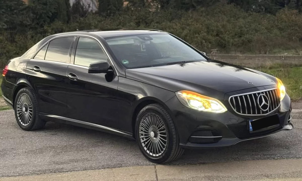 Auto in Vendita a Tirana, Mercedes-Benz, 2014 Diesel,Kambio Automatik Pagamento 12,500  Euro.