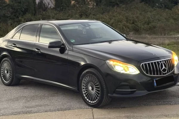 Auto in Vendita a Tirana - 12,500 Euro