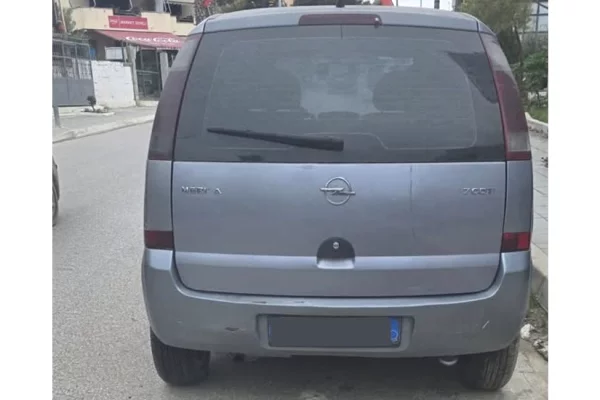 Auto in Vendita a Tirana - 1,500 Euro