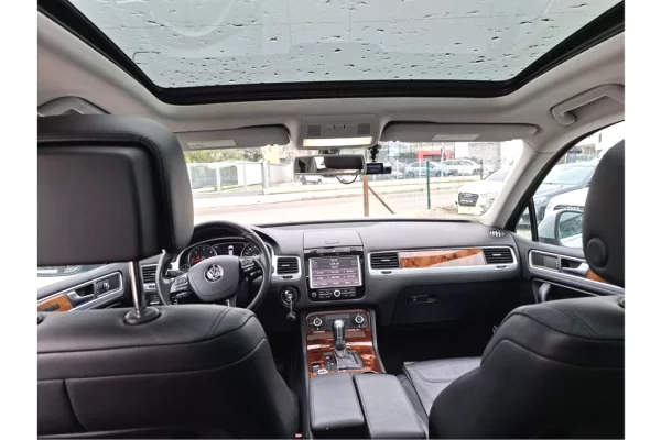 Auto in Vendita a Tirana - 9,800 Euro