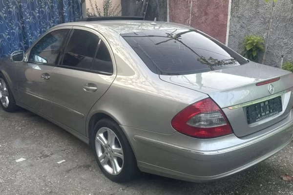 Auto in Vendita a Tirana - 6,500 Euro