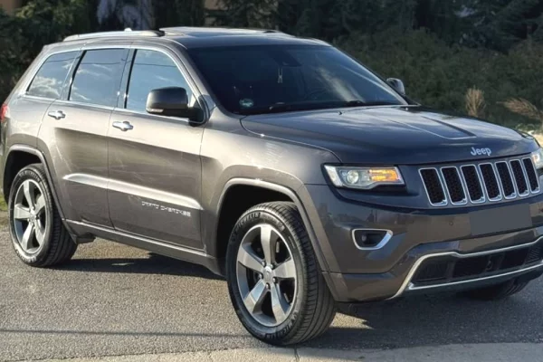 Auto in Vendita a Tirana - 14,800 Euro