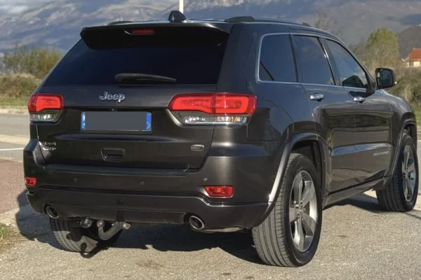 Auto in Vendita a Tirana - 14,800 Euro