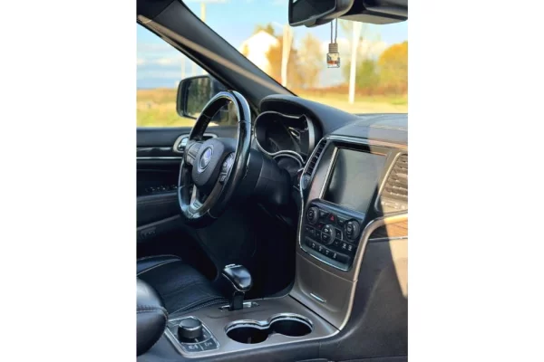 Auto in Vendita a Tirana - 14,800 Euro