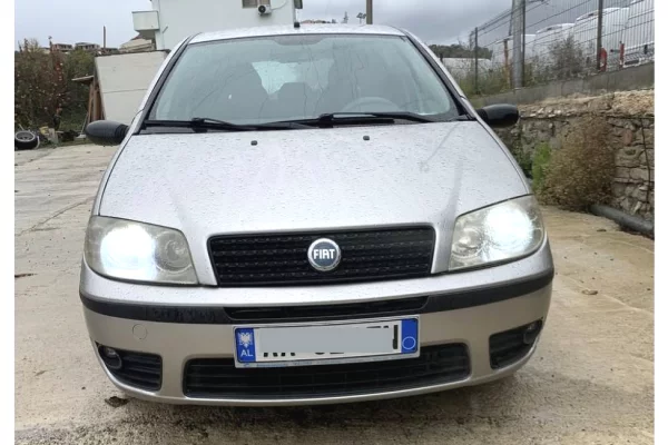 Auto in Vendita a Tirana - 1,850 Euro