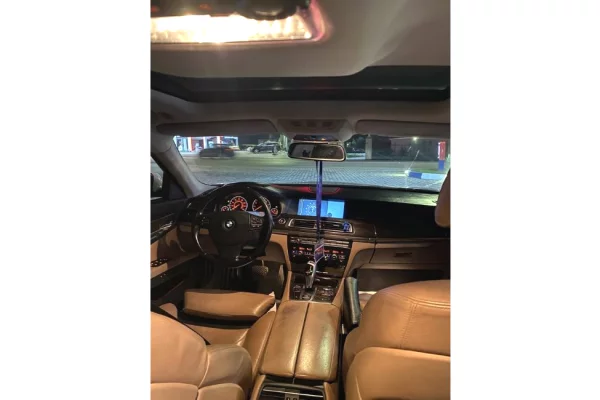 Auto in Vendita a Tirana - 8,300 Euro