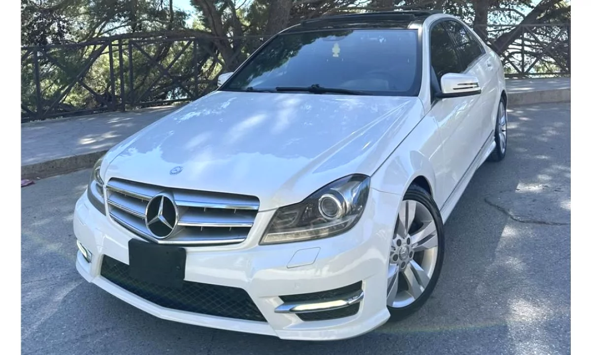 Auto in Vendita a Tirana, Mercedes-Benz, 2012 Diesel,Kambio Automatik Pagamento 8,800  Euro.