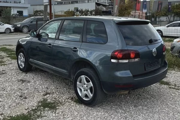 Auto in Vendita a Tirana - 6,300 Euro