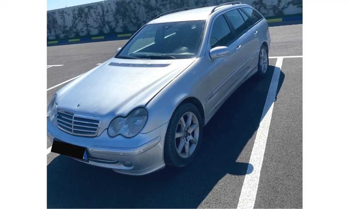 Auto in Vendita a Tirana, Mercedes-Benz, 2007 Diesel,Kambio Automatik Pagamento 3,000  Euro.