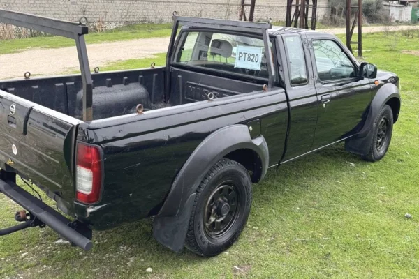 Auto in Vendita a Tirana - 9,800 Euro