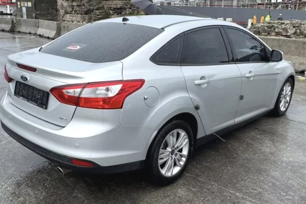 Auto in Vendita a Tirana - 6,990 Euro