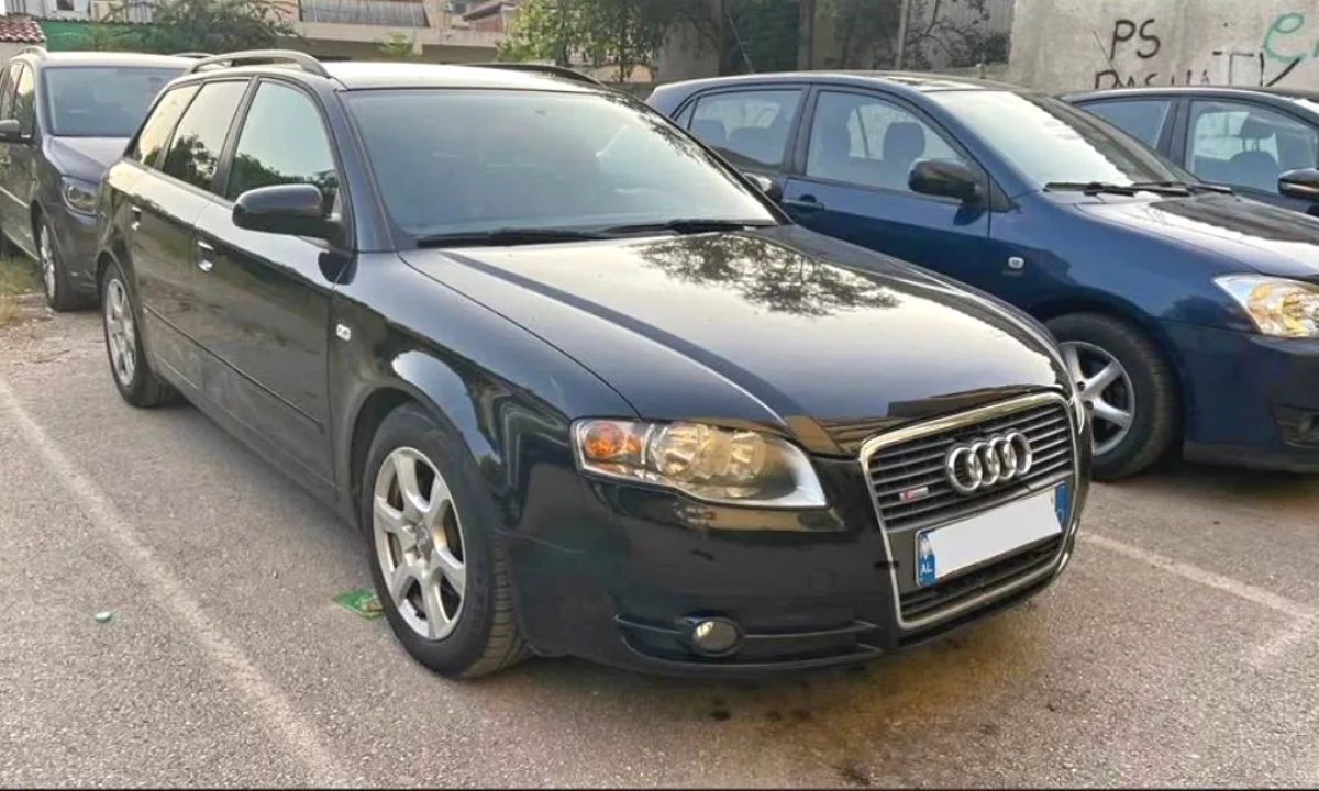 Auto in Vendita a Tirana, Audi, 2006 Diesel,Kambio Automatik Pagamento 4,200  Euro.