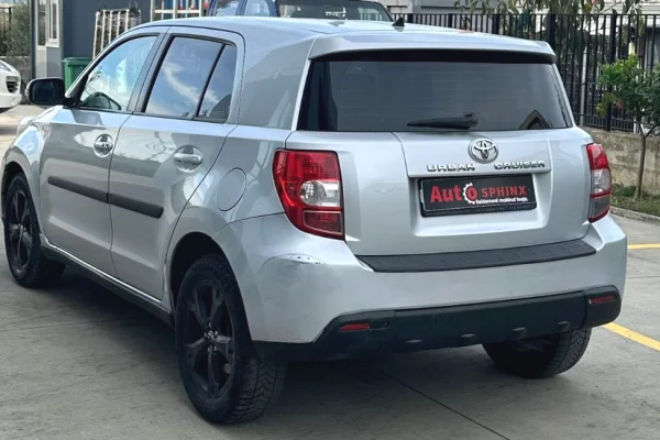 Auto in Vendita a Tirana - 4,900 Euro