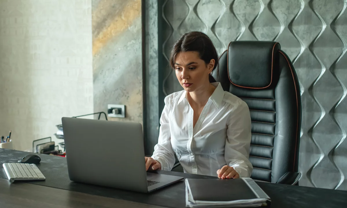 Njoftime Pune ne Durres, Profesioni Specialist në Sektorin e Diasporës dhe Emigracionit pranë Drejtorisë së Burimeve Njerëzore , Me eksperience, Pagesa Me Marreveshje.