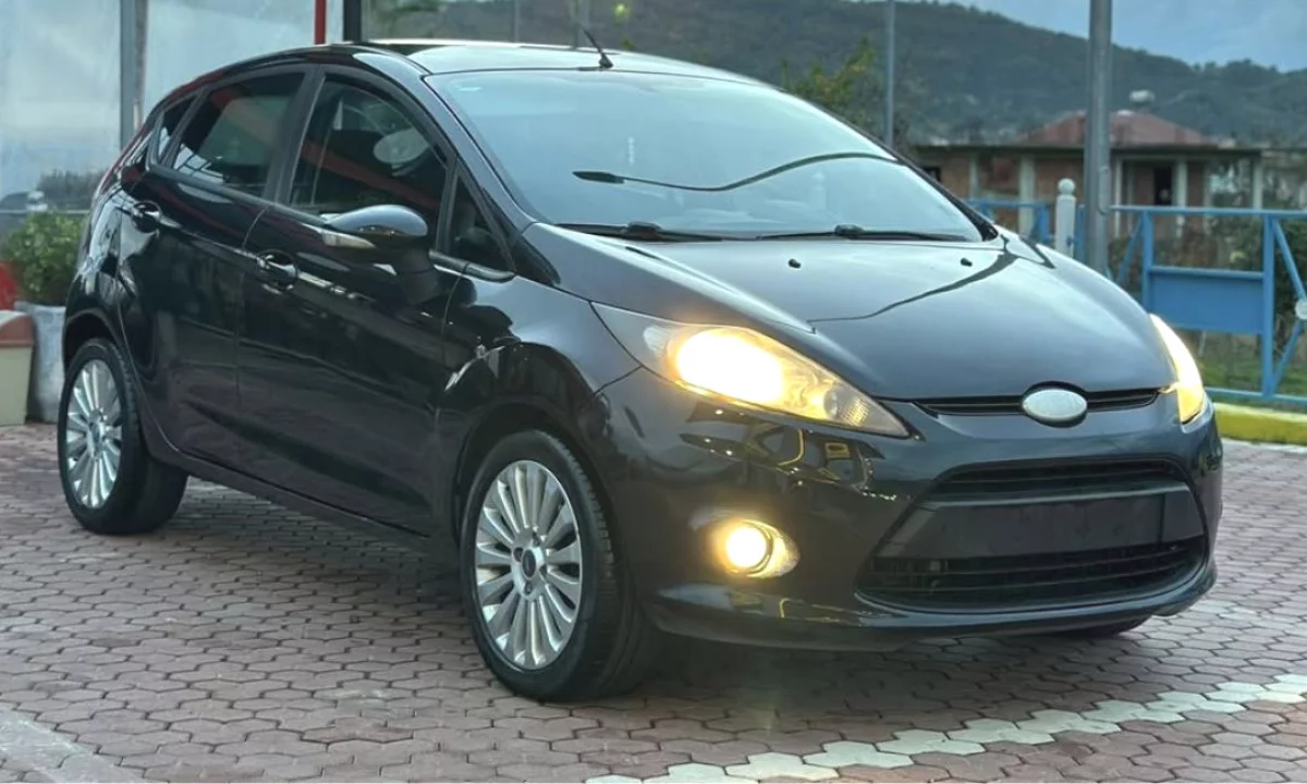 Auto in Vendita a Tirana, Ford, 2009 Diesel,Kambio Manual Pagamento 3,850  Euro.