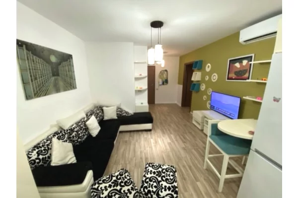 Shtepi me qera Apartament ne Tirane, 1+1, Mobilimi E mobiluar, Pagesa 45,000  Leke.
