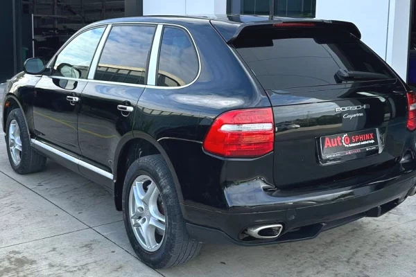 Auto in Vendita a Tirana - 7,000 Euro