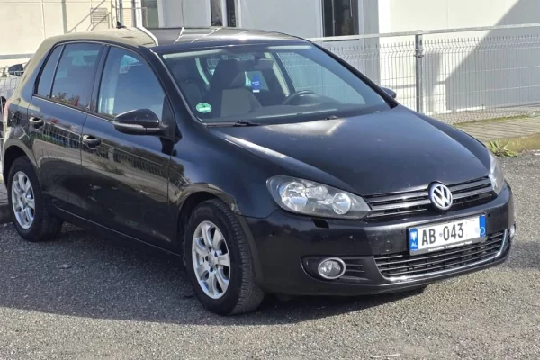 Auto in Vendita a Tirana - 6,200 Euro