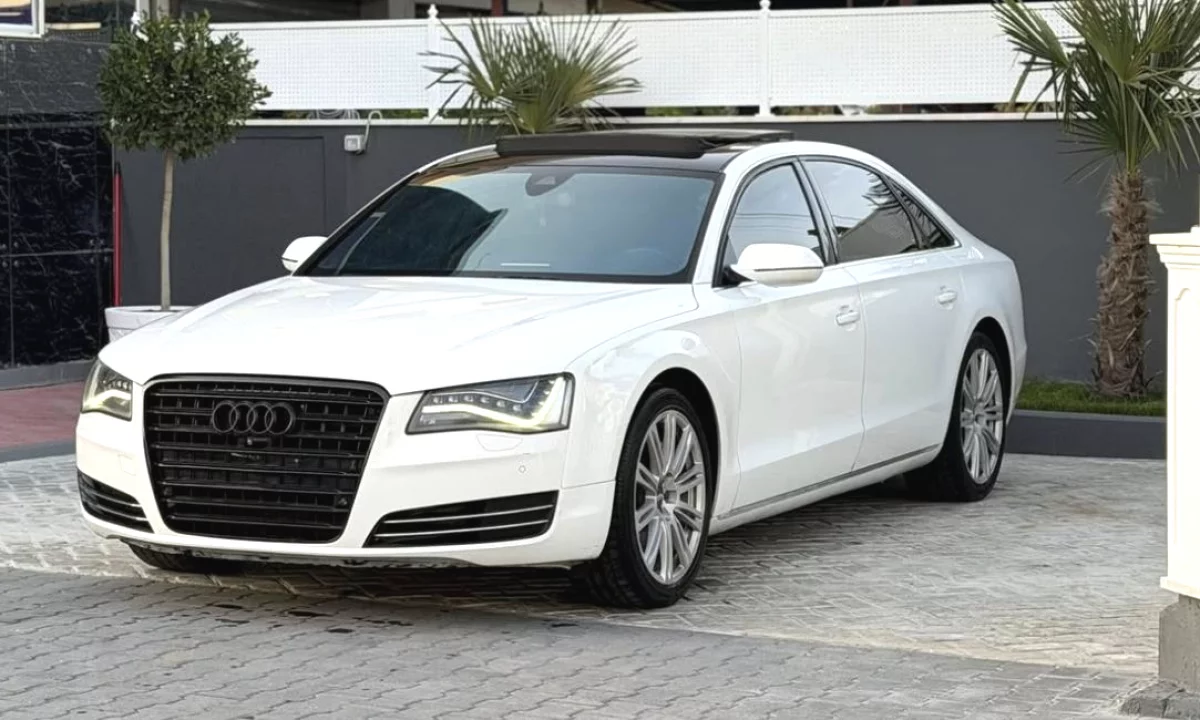 Auto in Vendita a Tirana, Audi, 2012 Diesel,Kambio Automatik Pagamento 12,500  Euro.