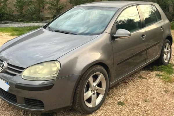 Auto in Vendita a Tirana - 3,500 Euro