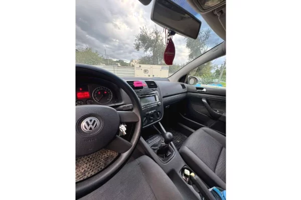 Auto in Vendita a Tirana - 3,500 Euro