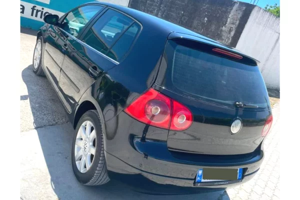 Auto in Vendita a Tirana - 3,200 Euro