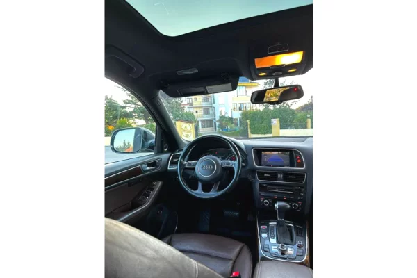 Auto in Vendita a Tirana - 12,700 Euro