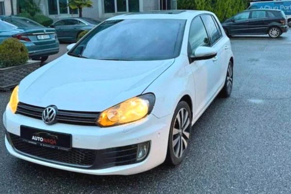 Auto in Vendita a Tirana - 6,599 Euro