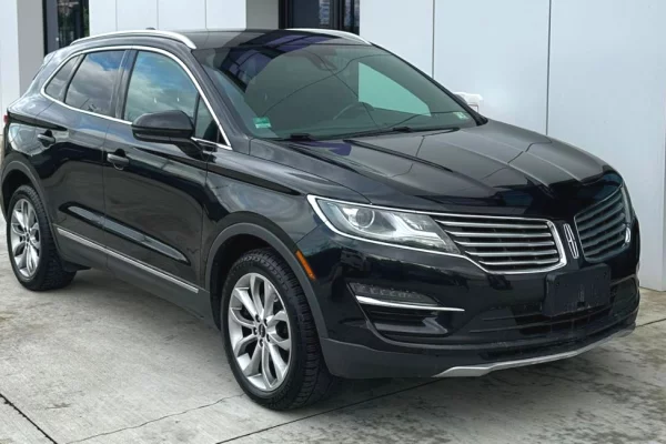 Auto in Vendita a Tirana - 14,500 Euro