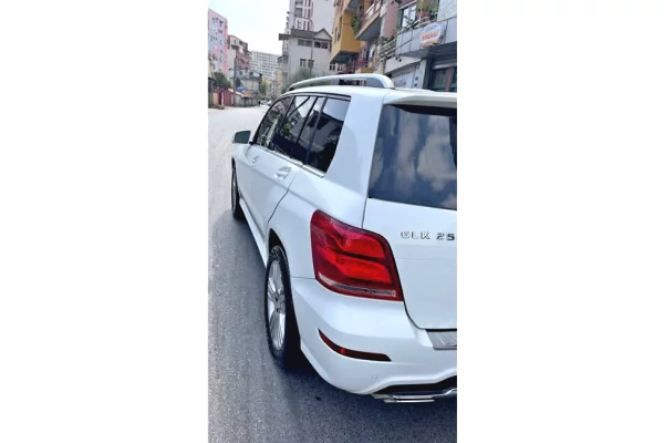 Auto in Vendita a Tirana - 12,500 Euro