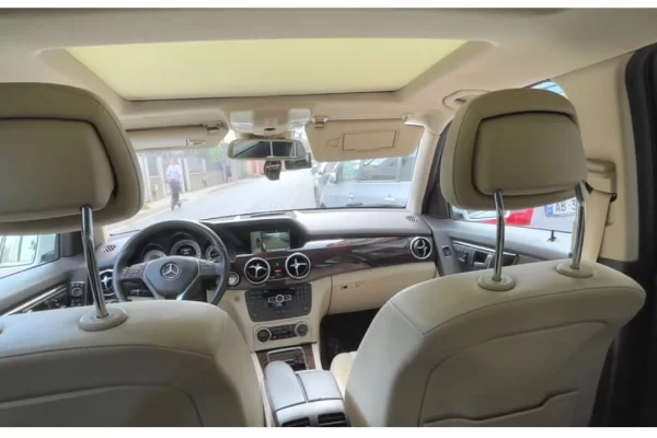 Auto in Vendita a Tirana - 12,500 Euro