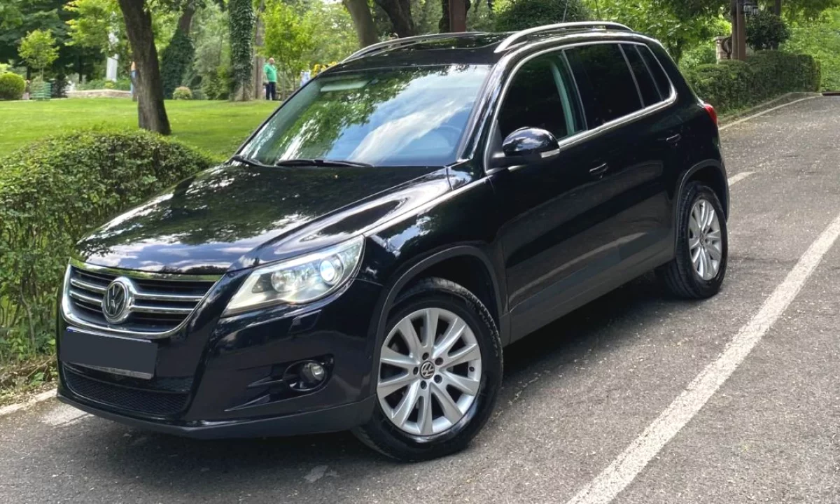 Auto in Vendita a Tirana, Volkswagen, 2011 Diesel,Kambio Automatik Pagamento 8,800  Euro.