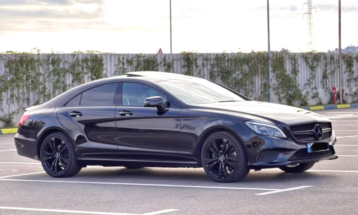 Auto in Vendita a Tirana, Mercedes-Benz, 2016 Diesel,Kambio Automatik Pagamento 22,000  Euro.