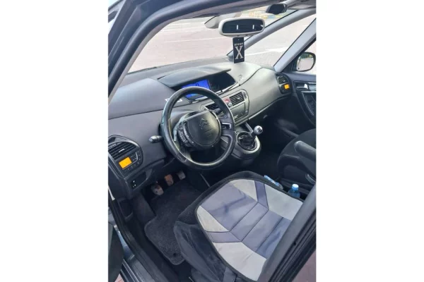 Auto in Vendita a Tirana - 2,900 Euro