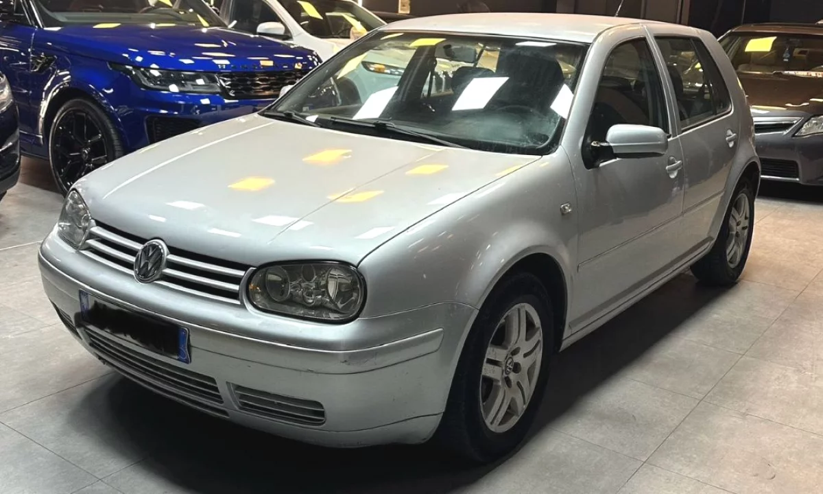 Auto in Vendita a Tirana, Volkswagen, 2002 Diesel,Kambio Manual Pagamento 1,700  Euro.