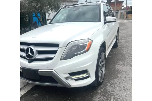 Auto in Vendita a Tirana - 13,500 Euro