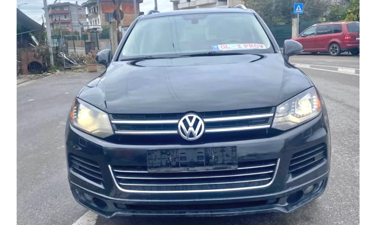 Auto in Vendita a Tirana, Mercedes-Benz, 2014 Diesel,Kambio Automatik Pagamento 13,500  Euro.