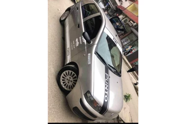 Auto in Vendita a Tirana - 1,500 Euro