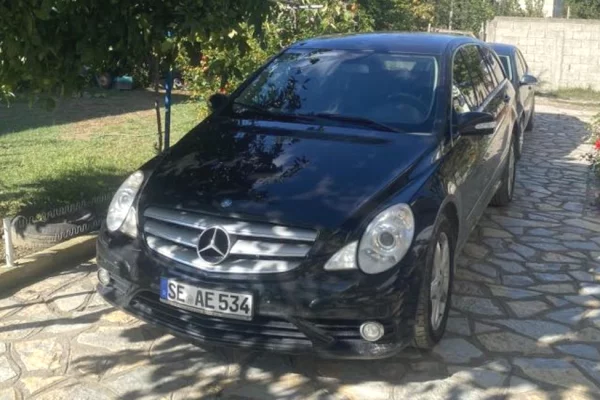 Auto in Vendita a Tirana - 3,500 Euro