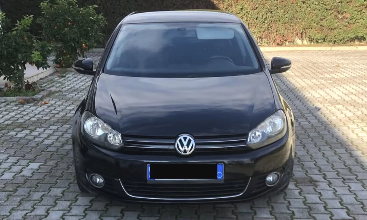 Auto in Vendita a Tirana, Volkswagen, 2011 Diesel,Kambio Automatik Pagamento 7,000  Euro.