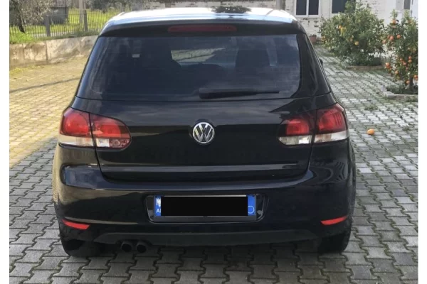 Auto in Vendita a Tirana - 7,000 Euro