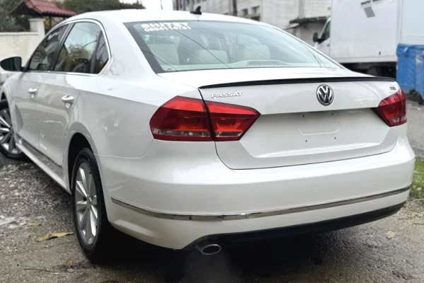 Auto in Vendita a Tirana - 7,500 Euro