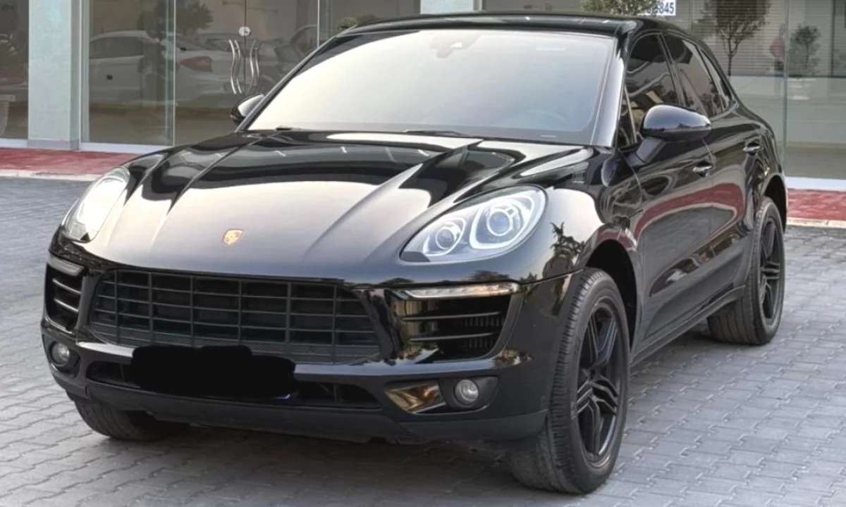 Auto in Vendita a Tirana, Porsche, 2017 Diesel,Kambio Automatik Pagamento 19,999  Euro.