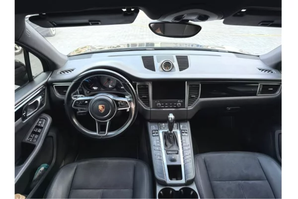 Auto in Vendita a Tirana - 19,999 Euro