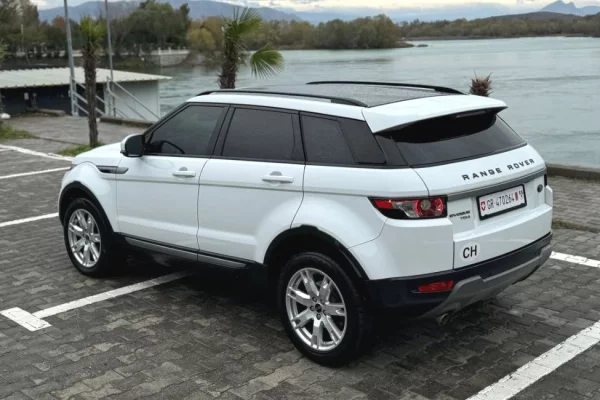 Auto in Vendita a Tirana - 14,500 Euro