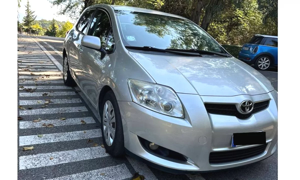 Auto in Vendita a Tirana, Toyota, 2007 Diesel,Kambio Manual Pagamento 4,700  Euro.