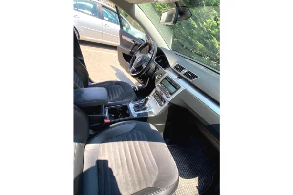 Auto in Vendita a Tirana - 7,200 Euro