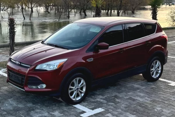 Auto in Vendita a Tirana - 6,500 Euro