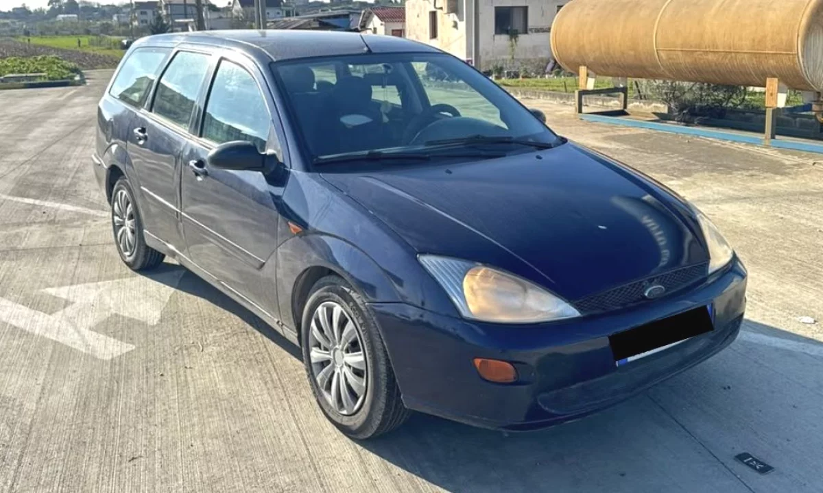 Auto in Vendita a Tirana, Ford, 2002 Diesel,Kambio Manual Pagamento 1,500  Euro.