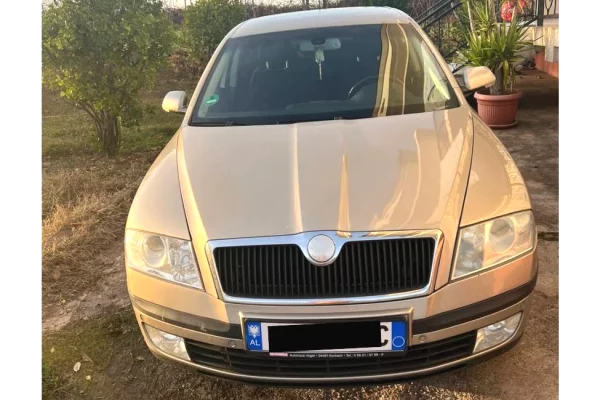 Auto in Vendita a Tirana - 4,500 Euro